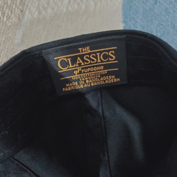 Black Backwards Crown Logo Cap - Picture 3 of 7